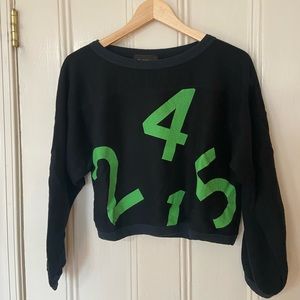 Cropped sweatshirt